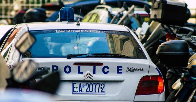 Χειροπέδες σε πρώην μέλος των «Πυρήνων της Φωτιάς» για απόπειρα δολοφονίας του θείου του