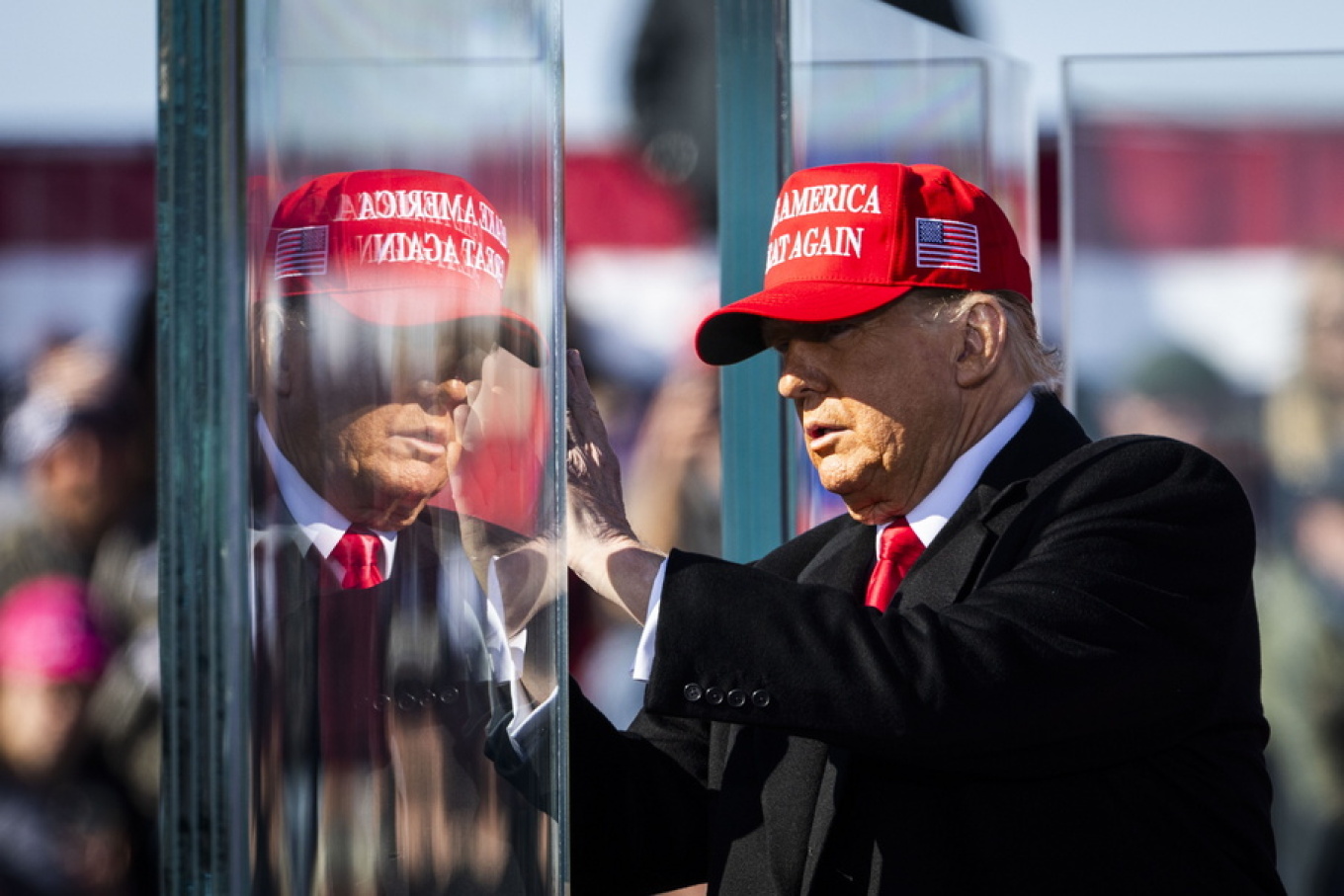 Εκλογές ΗΠΑ 2024 - Τραμπ: Δεν θα έπρεπε να είχα φύγει από τον Λευκό Οίκο το 2020