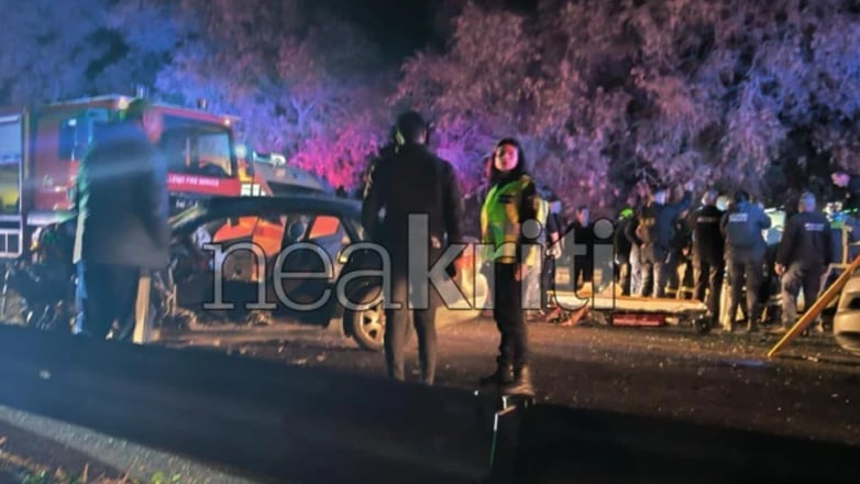 Τροχαίο: Τραγωδία με δύο νεκρούς και έναν τραυματία να χαροπαλεύει