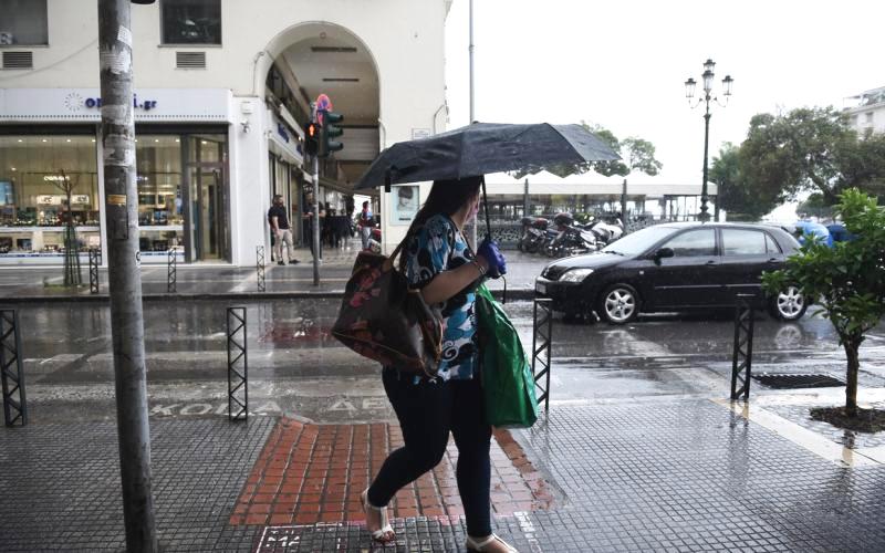 Αλλάζει το σκηνικό του καιρού από την ερχόμενη εβδομάδα - Πότε έρχονται βροχές (ΒΙΝΤΕΟ)