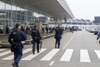 Ο Ισραηλινός ΥΠΕΞ μεταβαίνει επειγόντως στο Άμστερνταμ