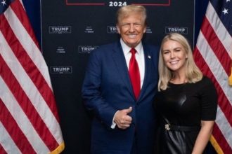 H 27χρονη Κάρολαϊν Λέβιτ ανέλαβε τον ρόλο της εκπροσώπου Τύπου του Λευκού Οίκου