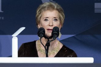 Τραμπ: Από τα ρινγκ του κατς στο υπουργείο Παιδείας – Η Λίντα ΜακΜάον θα «αναμορφώσει» την εκπαίδευση των ΗΠΑ