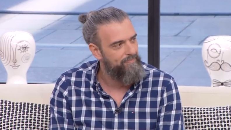 Σωτήρης Τσαφούλιας: «Η τηλεόραση έχει μεγάλο μερίδιο ευθύνης για την έξαρση της βίας - Την προβάλλει από το πρωί ως το βράδυ»