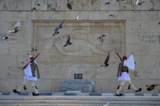 Η Ευζωνική Στολή, σύμβολο λεβεντιάς και ηρωισμού- Έκθεση τον Μάρτιο στα Καλάβρυτα με τη συνδρομή Προεδρίας της Δημοκρατίας και Δήμου