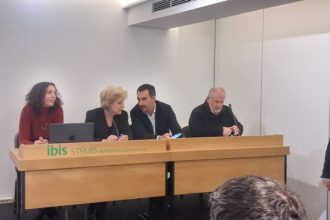 Σία Αναγνωστοπούλου: Με τον Χαρίτση στην Κρήτη