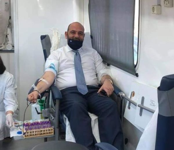 Ιάσων Φωτήλας: Γίνε εθελοντής αιμοδότης