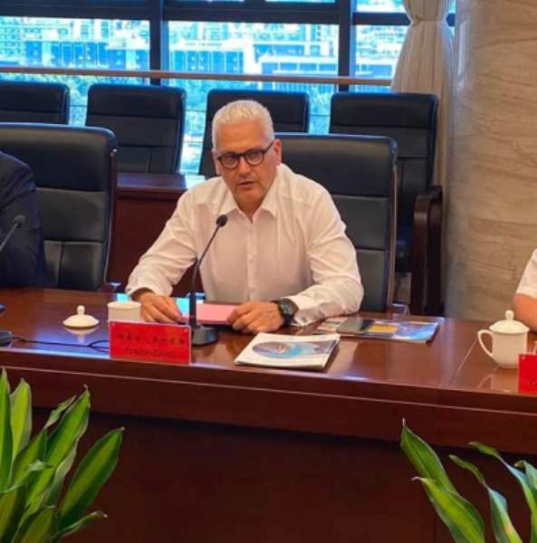 Φωκίων Ζαΐμης ...στα κινέζικα!