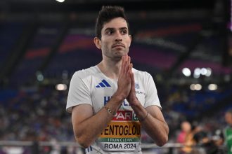 Η απίστευτη ευχή εταιρείας προφυλακτικών για τη νίκη του Μίλτου Τεντόγλου