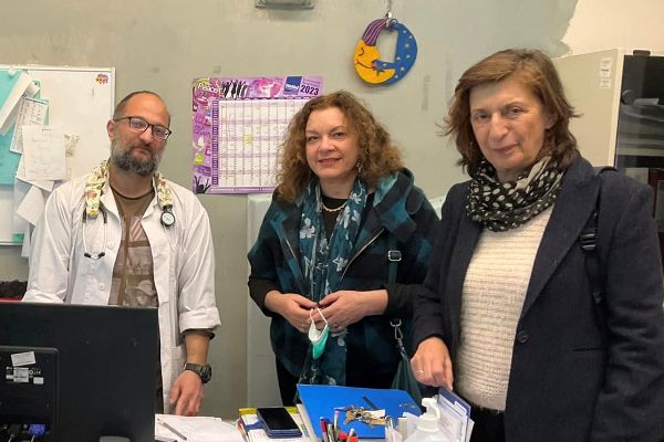 Συνάντηση της Ελένης Αδαμοπούλου με εργαζόμενους του νοσοκομείου Αιγίου ΦΩΤΟ