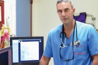 Περικλής Νταβλούρος για Κώστα Σβόλη: Αξίζει μια ευκαιρία και αυτός και η πόλη