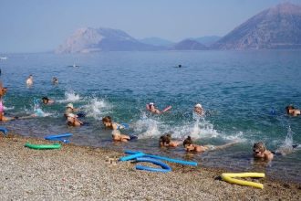 Πάτρα: Συνεχίζονται οι εκπαιδευτικές δράσεις στην Πλάζ