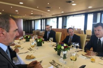 Ανδρέας Κατσανιώτης: Αποχαιρέτησε τον πρέσβη του Καναδά