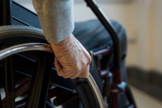 Ε.Σ.Α.μεΑ.: Σεμινάριο «Εξυπηρέτηση - Συναλλαγή με άτομα με αναπηρία και χρόνιες παθήσεις» στο Αγρίνιο