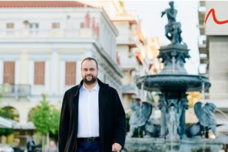 Ο Βασίλης Αϊβαλής "πρόδωσε" το σήμα της δημοτικής του παράταξης;