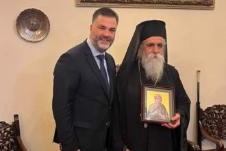 Σπύρος Σκιαδαρέσης: Ευχές στο νέο Μητροπολίτη Ηλείας