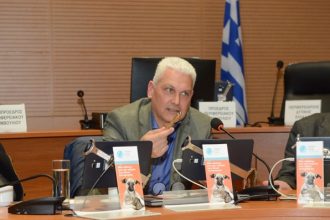 Φωκίων Ζαΐμης: Να εξαλείψουμε το απαράδεκτο φαινόμενο των αδέσποτων ζώων