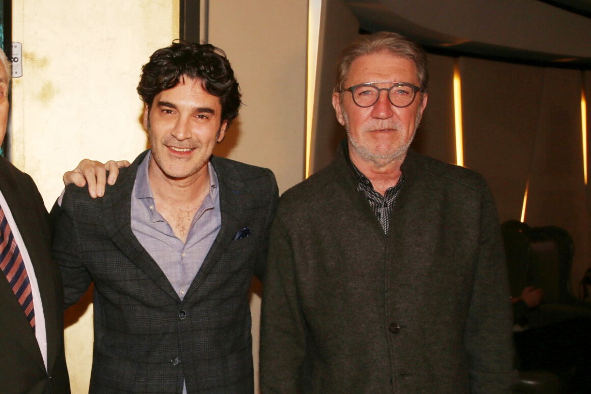 Χριστόφορος Παπακαλιάτης: Σε νέο χειρουργείο θα υποβληθεί ο πατέρας του ηθοποιού