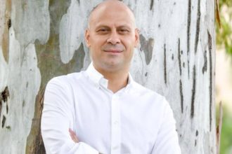 Ανδρέας Τζουραμάνης: Tο καθαρό πρόσωπο της πολιτικής - ΒΙΝΤΕΟ