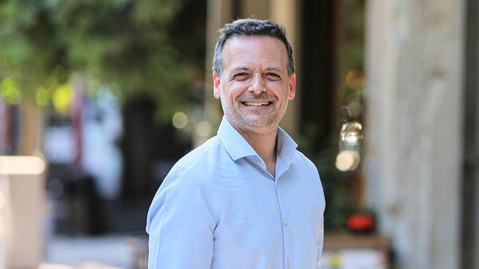 Προηγείται ο Χάρης Δούκας για πρόεδρος ΠΑΣΟΚ-ΚΙΝΑΛ