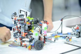 Πάτρα: 9ος Περιφερειακός Διαγωνισμός Εκπαιδευτικής Ρομποτικής