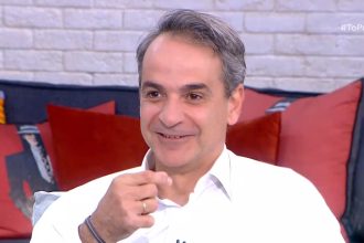 Κυριάκος Μητσοτάκης: «Ο Κουτσούμπας μου έκανε παράπονα για την μπύρα. ‘Μόνο ρακές’»