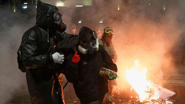 Γεωργία: Συνεχίζονται οι φιλοευρωπαϊκές διαδηλώσεις – Συγκρούσεις με την αστυνομία