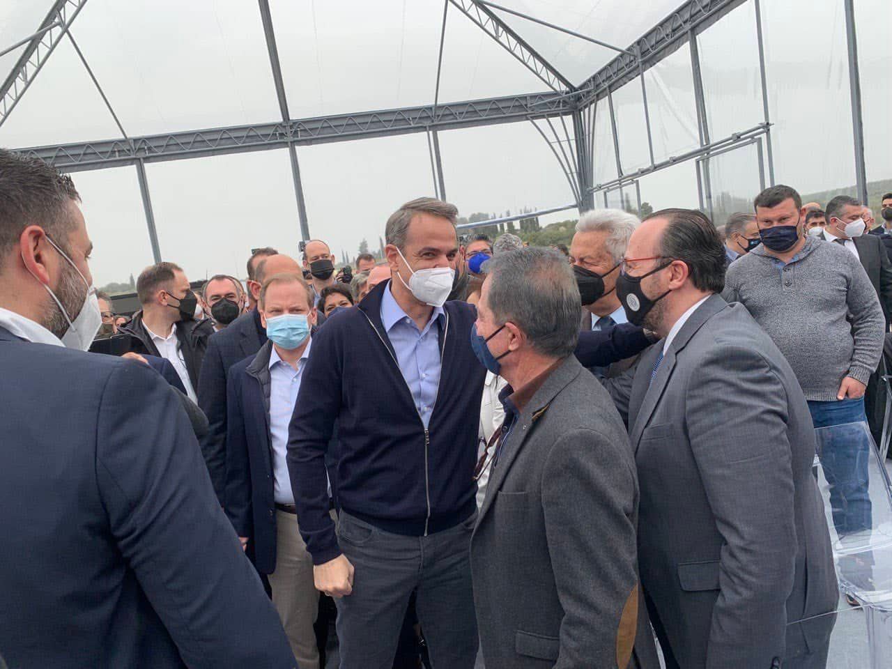 Κυριάκος Μητσοτάκης-Πλάτωνας Μαρλαφέκας: Εγκάρδια συνάντηση στο νέο έργο