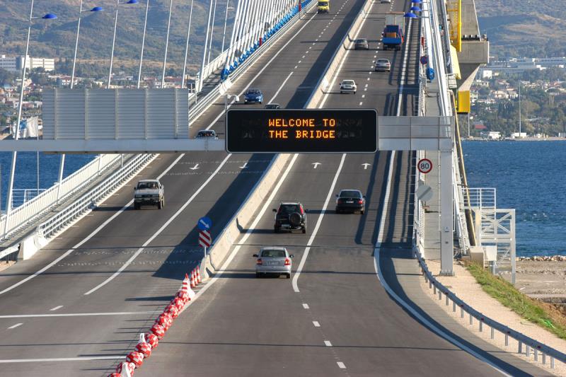 Περπάτημα υγείας πάνω στη Γέφυρα Ρίου- Αντιρρίου