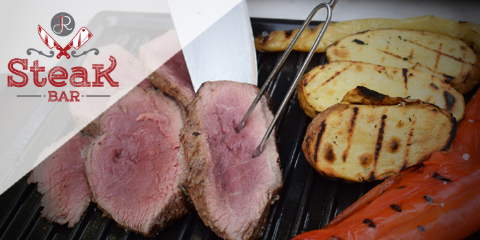 Το “Steak Bar” στο Royal κερδίζει τις εντυπώσεις- Εσείς δοκιμάσατε την εμπειρία;