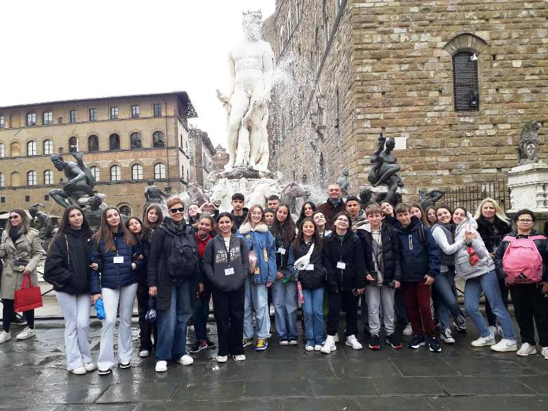 Εκπαιδευτική μετακίνηση στην Ιταλία στο πλαίσιο Πολιτιστικού Προγράμματος του Γυμνασίου Σαραβαλίου