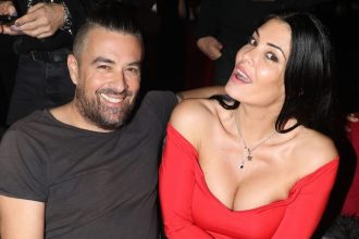 Μαρία Κορινθίου: «Δεν αξίζει να φτάσουμε σε σημείο να μη θέλουμε να δούμε ο ένας τον άλλο»