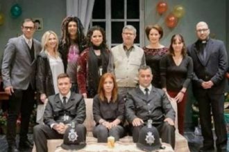 Στην Πάτρα ταξιδεύει η θεατρική παράσταση “O φίλος μου ο Λευτεράκης” την οποία παρουσιάζει η ομάδα των αστυνομικών ΘΕΑΤΡόPOLICE