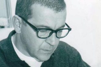 Τα σκουπίδια στους δρόμους της πόλης