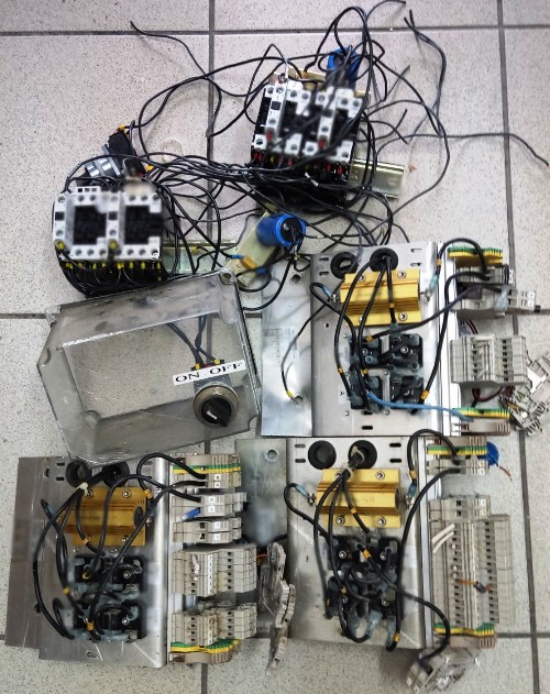 Αχαΐα: Συμμορία "άδειαζε" σιδηροδρομικές διαβάσεις και επιχειρήσεις - Έξι συλλήψεις από την ΕΛ.ΑΣ. (ΦΩΤΟ)