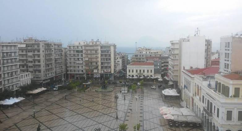 Πάτρα - καιρός: Δυνατοί άνεμοι και ισχυρές μπόρες σήμερα Κυριακή