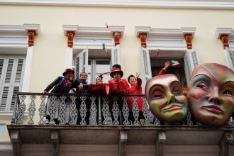 Οι σοκολατορίχτες της Πάτρας την Κυριακή σε ΕΡΤ1 και OPEN TV