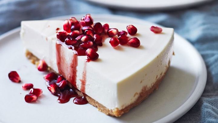 Λαχταριστό cheesecake με γιαούρτι και ρόδι!