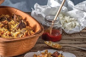 Ζυγούρι με κριθαράκι στη γάστρα