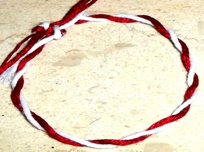 Εσείς φορέσατε μαρτάκι;