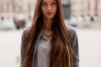8 φυσικοί τρόποι για να βοηθήσετε να μεγαλώσουν τα μαλλιά σας πιο γρήγορα