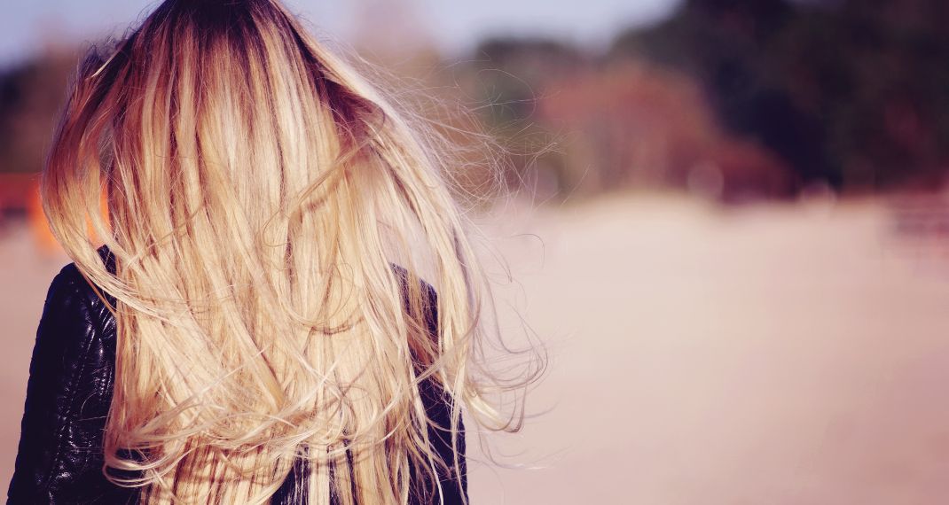 Πώς θα πετύχεις το τέλειο ίσιωμα -Σαν να περιποιήθηκε τα μαλλιά σου hair stylist