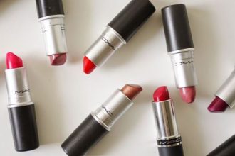 Να γιατί δεν πρέπει να πετάς το τελειωμένο σου lipstick!