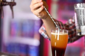 Ξέρεις ποιο cocktail μισούν όλοι οι bartenders του κόσμου;