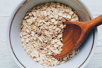 Θρεπτική συνταγή για το πρόσωπο με βρώμη!