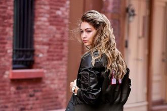 Πώς να αποκτήσετε μπούκλες με διάρκεια