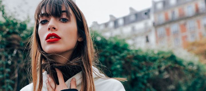 Τι να κάνεις για να διαρκεί το κραγιόν σου όλη μέρα