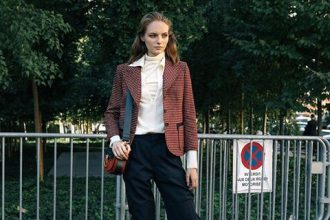 Stylish τρόποι για να συνδυάσετε το πουλόβερ σας φέτος το φθινόπωρο