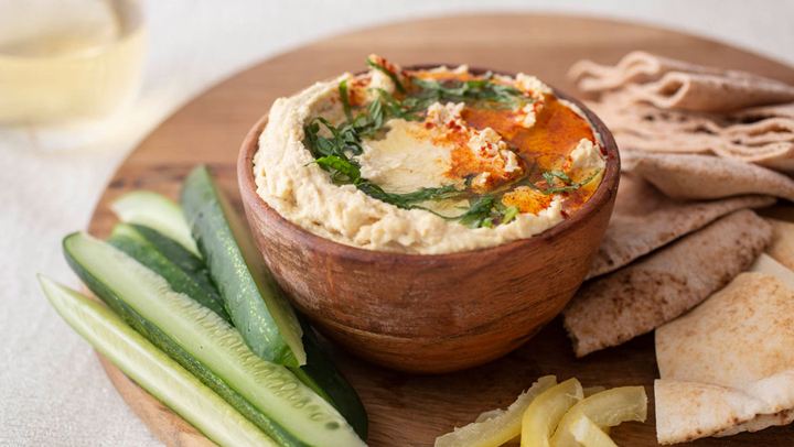 Φτιάξτε χούμους στο σπίτι και εντυπωσιάστε τους καλεσμένους σας!