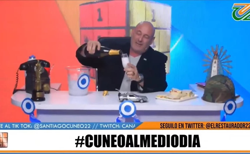 Παρουσιαστής άνοιξε σαμπάνια για τον θάνατο της βασίλισσας Ελισάβετ – «Η γριά πήγε στην κόλαση» (ΒΙΝΤΕΟ)